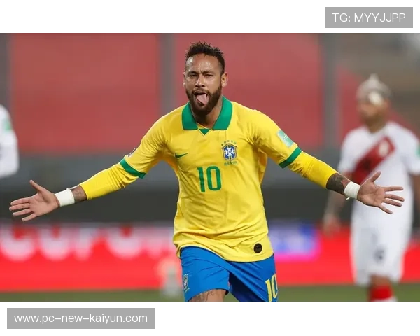 内马尔后脚跟磕球妙传，巴西配合极具观赏性